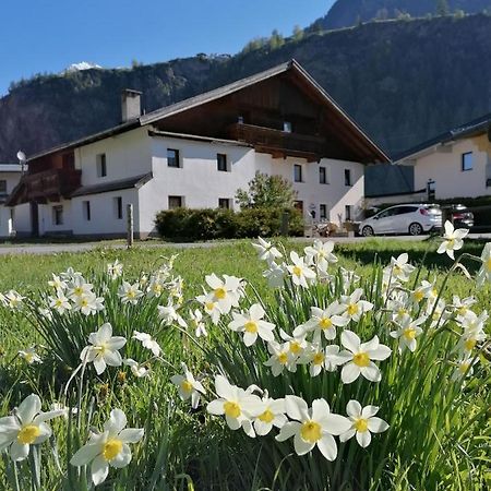 Ferienhaus Schoepf - Die Hoamat Längenfeld Esterno foto