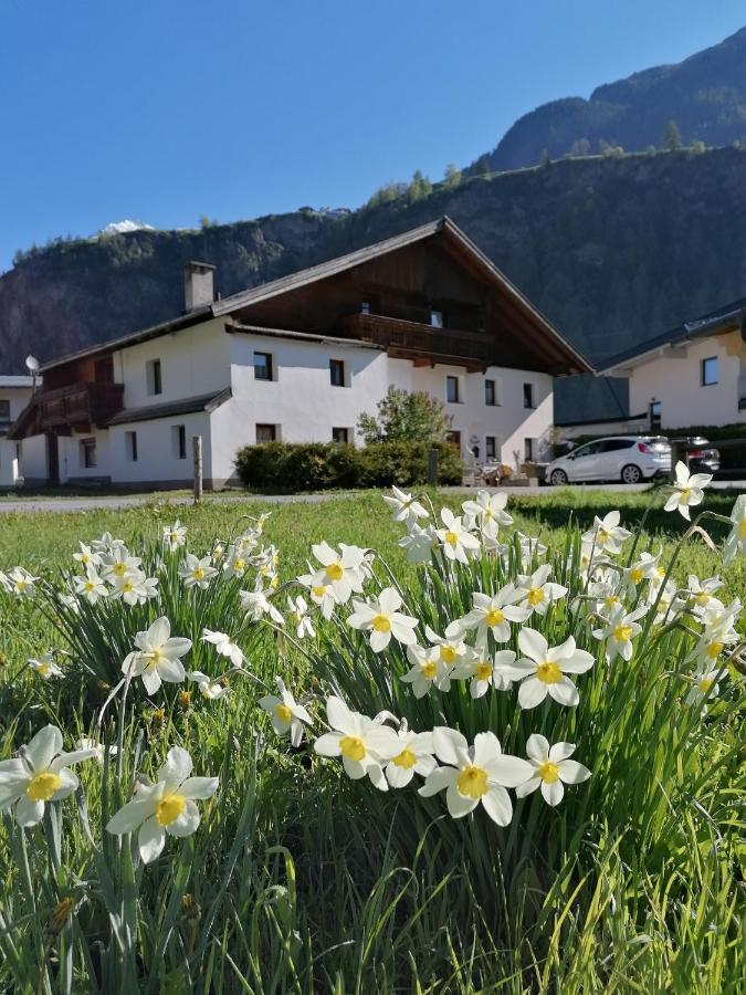 Ferienhaus Schoepf - Die Hoamat Längenfeld Esterno foto